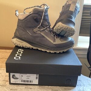 ECCO Women’s ULT-Trn NIB, hiking boots US 8 - 8.5 /EU 39